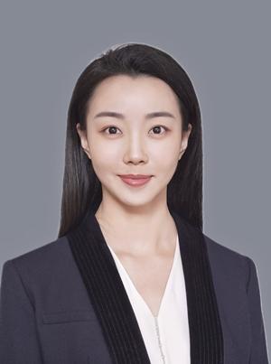 Wang Xue (Class 2024 Undergraduate Counselor of Seiko College)